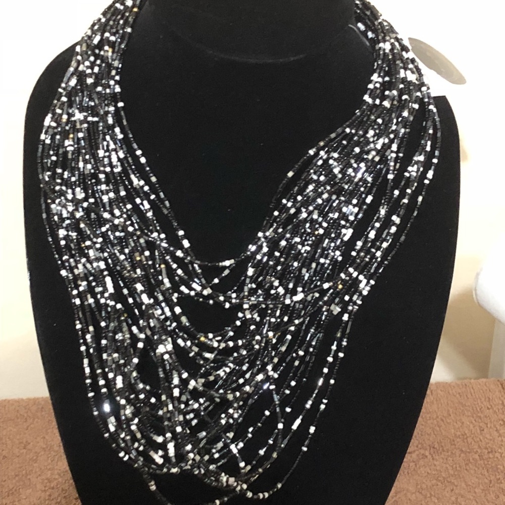 Statement necklace